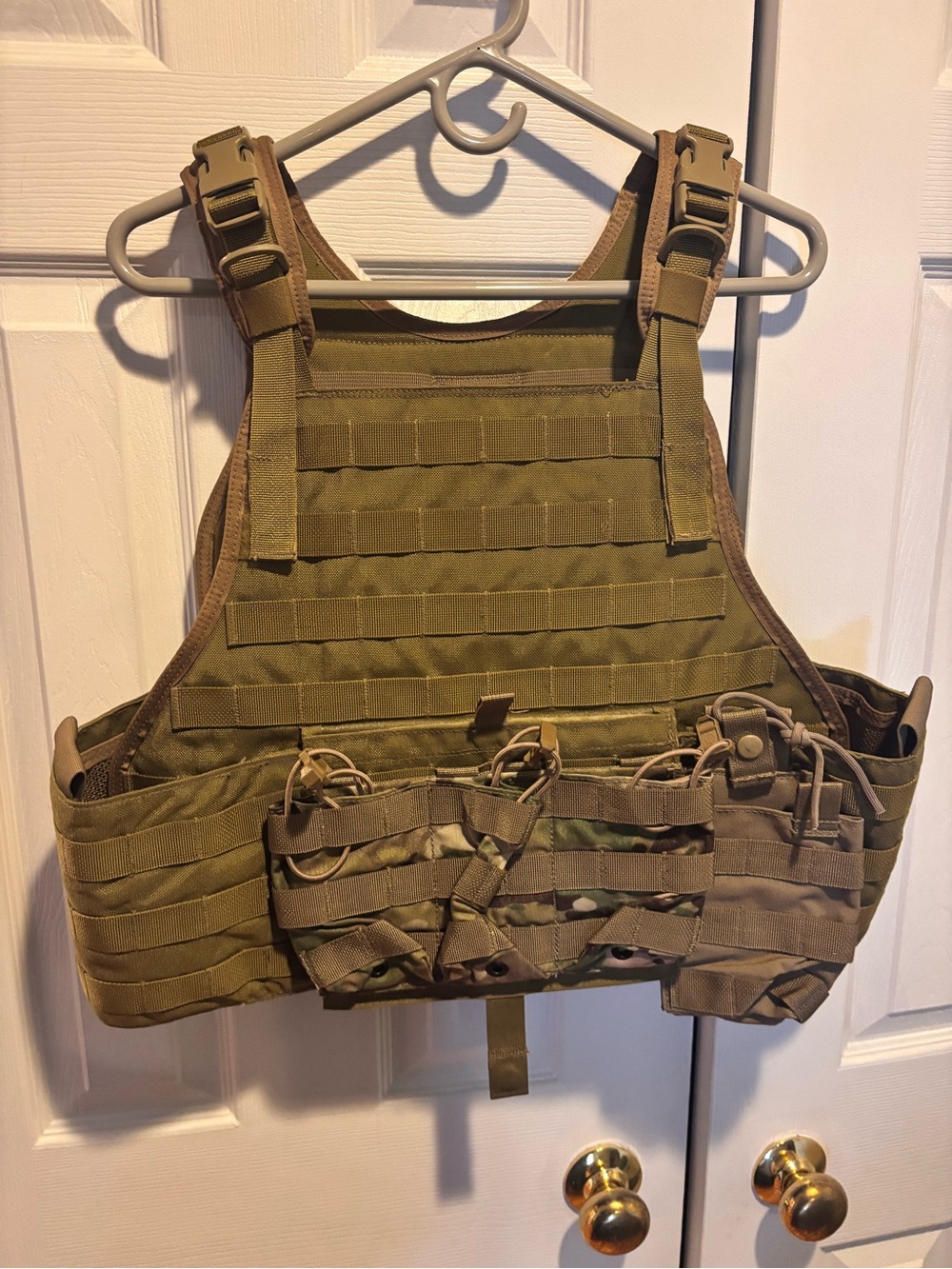 Eagle Industries MBAV plate carrier L/XL